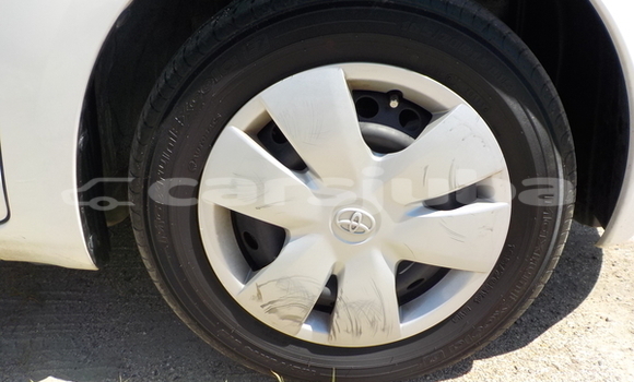 اشتري مستعمل Toyota Vitz White سيارة في Juba في South Sudan اشتري مستعمل Toyota Vitz White سيارة في Juba في South Sudan