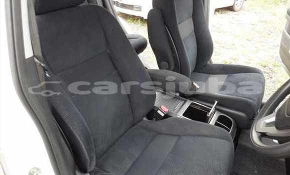 اشتري مستعمل Honda CR-V White سيارة في Juba في South Sudan اشتري مستعمل Honda CR-V White سيارة في Juba في South Sudan