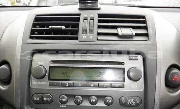 اشتري مستعمل Toyota RAV 4 White سيارة في Juba في South Sudan اشتري مستعمل Toyota RAV 4 White سيارة في Juba في South Sudan