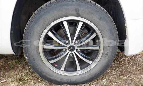 اشتري مستعمل Toyota RAV 4 White سيارة في Juba في South Sudan اشتري مستعمل Toyota RAV 4 White سيارة في Juba في South Sudan