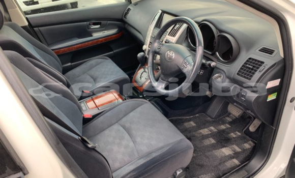 اشتري مستعمل Toyota Harrier White سيارة في Juba في South Sudan اشتري مستعمل Toyota Harrier White سيارة في Juba في South Sudan