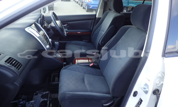 اشتري مستعمل Toyota Harrier White سيارة في Juba في South Sudan اشتري مستعمل Toyota Harrier White سيارة في Juba في South Sudan
