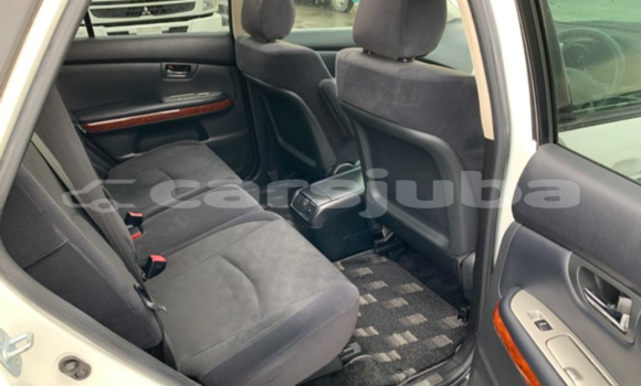 اشتري مستعمل Toyota Harrier White سيارة في Juba في South Sudan اشتري مستعمل Toyota Harrier White سيارة في Juba في South Sudan