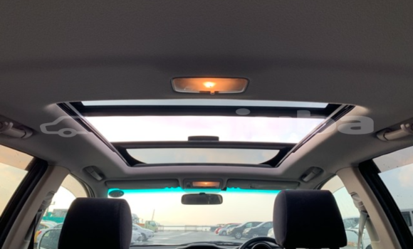 اشتري مستعمل Toyota Harrier White سيارة في Juba في South Sudan اشتري مستعمل Toyota Harrier White سيارة في Juba في South Sudan