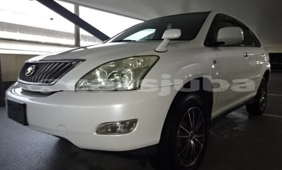 اشتري مستعمل Toyota Harrier White سيارة في Juba في South Sudan اشتري مستعمل Toyota Harrier White سيارة في Juba في South Sudan