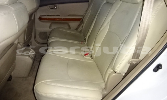 اشتري مستعمل Toyota Harrier White سيارة في Juba في South Sudan اشتري مستعمل Toyota Harrier White سيارة في Juba في South Sudan