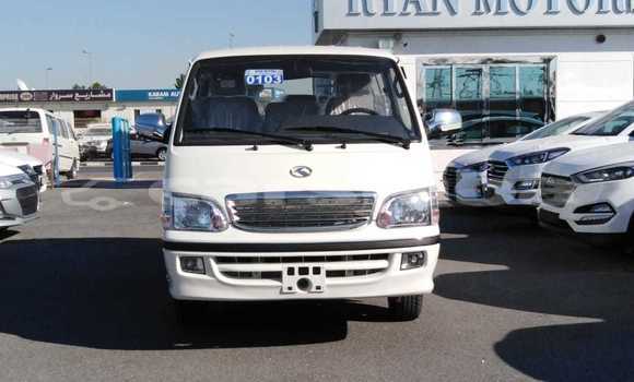 Buy New Jinbei Haise White Car in Juba in South Sudan Buy New Jinbei Haise White Car in Juba in South Sudan