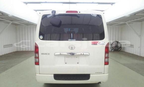 اشتري Imported Toyota Hiace White سيارة في Juba في South Sudan اشتري Imported Toyota Hiace White سيارة في Juba في South Sudan