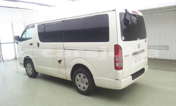 اشتري Imported Toyota Hiace White سيارة في Juba في South Sudan اشتري Imported Toyota Hiace White سيارة في Juba في South Sudan