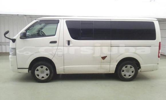 اشتري Imported Toyota Hiace White سيارة في Juba في South Sudan اشتري Imported Toyota Hiace White سيارة في Juba في South Sudan